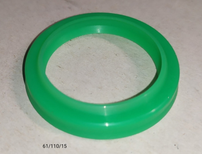 Уплотнение поршневого штока d=30мм для HLS-5500(25) TIY